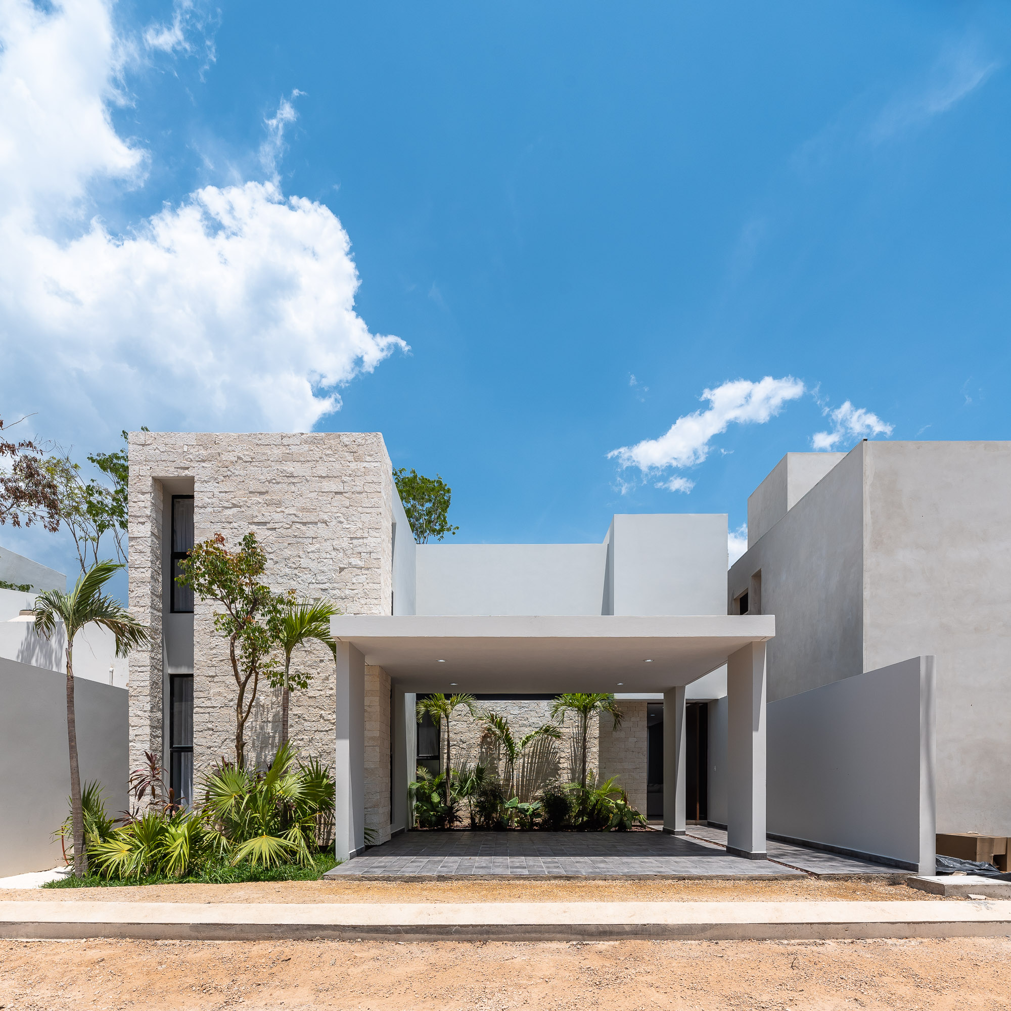 House For Sale in Playa del Carmen